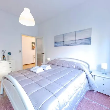 Panoramic Sea View Terrace - Free Parking - Wifi Lejlighed *
